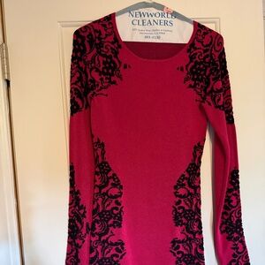 Bebe original body con red and black lace short long-sleeve dress